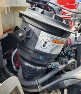 Freightliner M2 106 Right Air Cleaner / Air Filter Housing