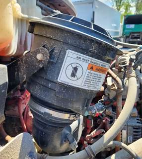Freightliner M2 106 Right Air Cleaner / Air Filter Housing