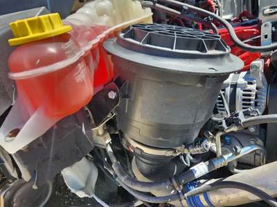 Freightliner M2 106 Right Air Cleaner / Air Filter Housing