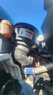 Freightliner M2 112 Right Air Cleaner / Air Filter Housing for a 2017 Freightliner M2 112 Medium Duty