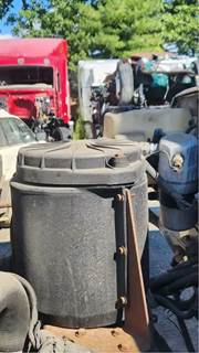 GMC C6500 Right Air Cleaner / Air Filter Housing