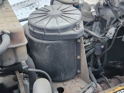 GMC C7500 Right Air Cleaner / Air Filter Housing