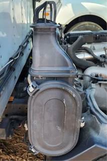 Hino 195 Right Air Cleaner / Air Filter Housing