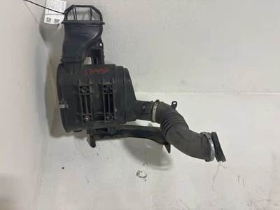 Hino 195 Right Air Cleaner / Air Filter Housing