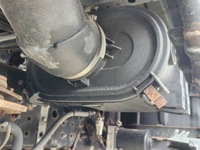 Hino 195 Right Air Cleaner / Air Filter Housing