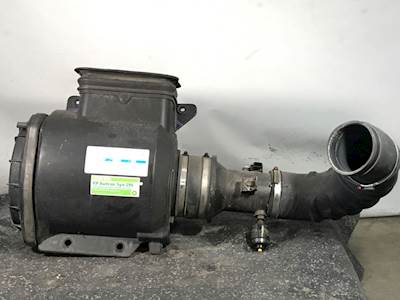 Hino 268 Right Air Cleaner / Air Filter Housing