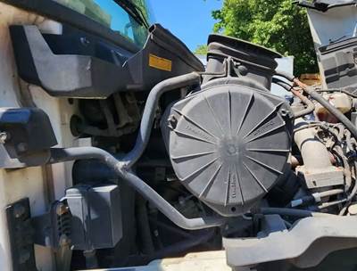 Hino 268 Right Air Cleaner / Air Filter Housing