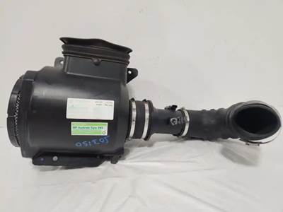 Hino 268 Right Air Cleaner / Air Filter Housing