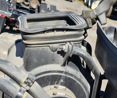 Hino 268 Right Air Cleaner / Air Filter Housing