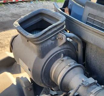 Hino 268 Right Air Cleaner / Air Filter Housing