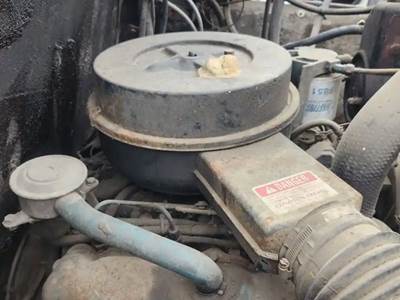 International 1654 Air Cleaner / Air Filter Housing