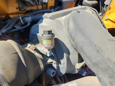 International 2574 Right Air Cleaner / Air Filter Housing