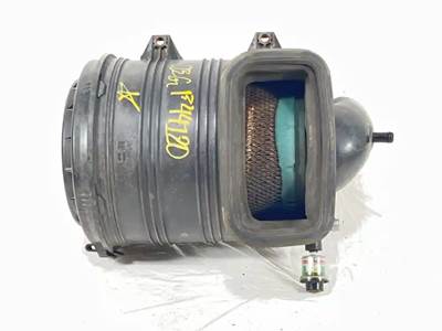 International 4300 Right Air Cleaner / Air Filter Housing