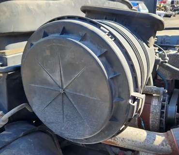 International 4400 LP Right Air Cleaner / Air Filter Housing