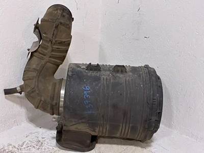 International 4400 LP Right Air Cleaner / Air Filter Housing