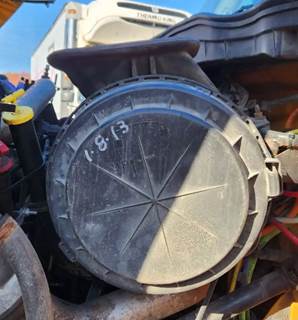 International 7400 Left Air Cleaner / Air Filter Housing