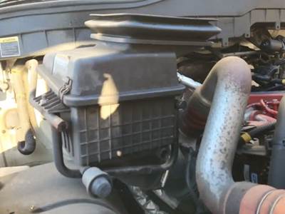 International DuraStar 4300 Right Air Cleaner / Air Filter Housing