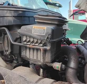 International DuraStar 4300 Right Air Cleaner / Air Filter Housing