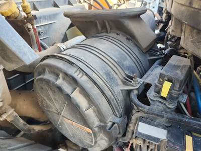 International HV507 Left Air Cleaner / Air Filter Housing
