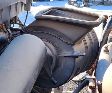 International WorkStar 7400 Left Air Cleaner / Air Filter Housing