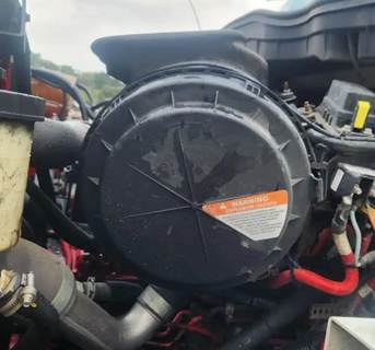 International WorkStar 7500 Left Air Cleaner / Air Filter Housing