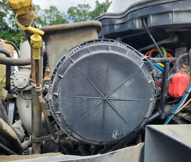 International WorkStar 7600 Left Air Cleaner / Air Filter Housing