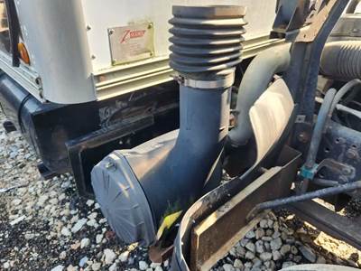 Isuzu FSR Right Air Cleaner / Air Filter Housing