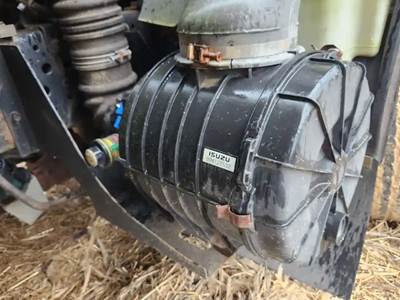 Isuzu NPR Right Air Cleaner / Air Filter Housing