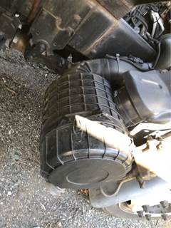 Kenworth K370 Right Air Cleaner / Air Filter Housing