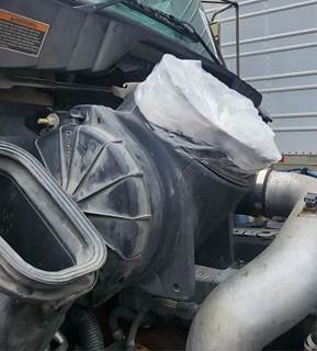 Kenworth T270 Right Air Cleaner / Air Filter Housing