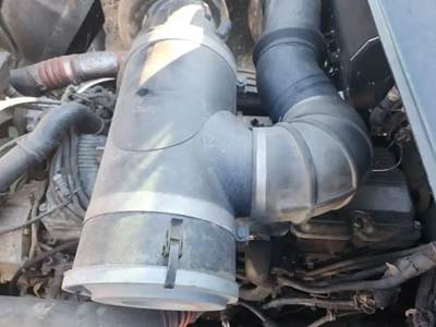 Kenworth T600 Air Cleaner / Air Filter Housing