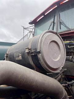 Kenworth T800 Air Cleaner / Air Filter Housing