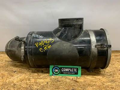 Kenworth T800 Right Air Cleaner / Air Filter Housing