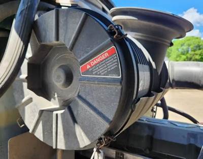 Mack Anthem Right Air Cleaner / Air Filter Housing