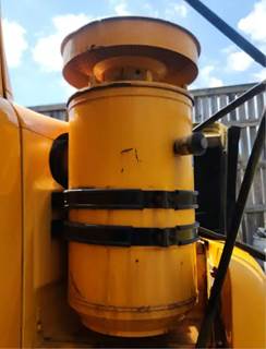 Mack DM688S Right Air Cleaner / Air Filter Housing