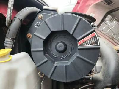 Mack Pinnacle CXU613 Right Air Cleaner / Air Filter Housing for a 2016 Mack CXU613