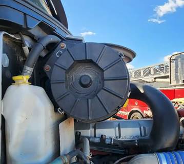 Mack Pinnacle CXU613 Left Air Cleaner / Air Filter Housing for a 2016 Mack CXU613