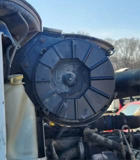 Mack Vision CXN613 Right Air Cleaner / Air Filter Housing for a 2007 Mack CXN613