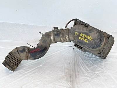 Mitsubishi FEC72S Air Cleaner / Air Filter Housing