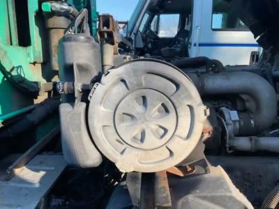 Nissan UD3300 Right Air Cleaner / Air Filter Housing for a 2012 Ud/Nissan UD3300