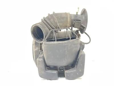 Nissan UD3300 Right Air Cleaner / Air Filter Housing for a 2009 Ud/Nissan UD3300