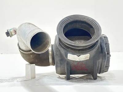 Peterbilt 330 Right Air Cleaner / Air Filter Housing
