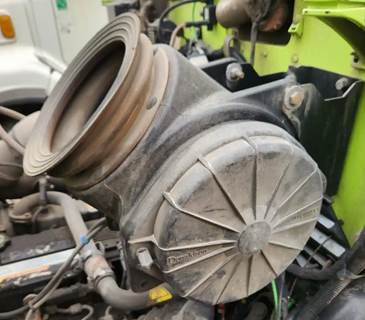 Peterbilt 348 Left Air Cleaner / Air Filter Housing