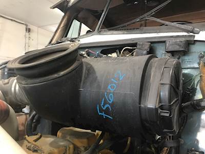 Peterbilt 357 Right Air Cleaner / Air Filter Housing