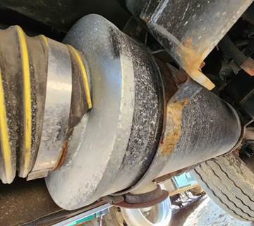 Spartan Advantage Right Air Cleaner / Air Filter Housing