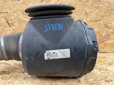 Sterling A9500 Left Air Cleaner / Air Filter Housing