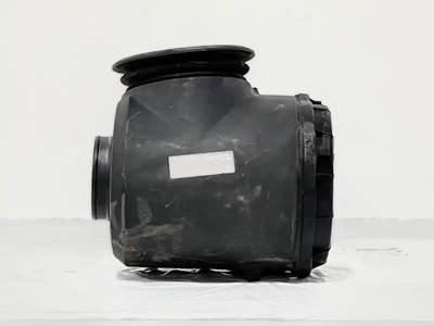 Sterling A9500 Right Air Cleaner / Air Filter Housing