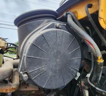 Sterling L7500 Left Air Cleaner / Air Filter Housing