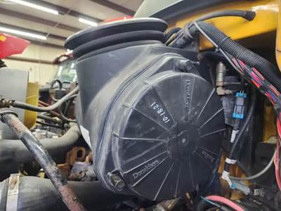 Sterling L7500 Left Air Cleaner / Air Filter Housing