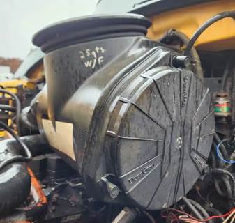 Sterling L7500 Left Air Cleaner / Air Filter Housing